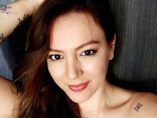 Erotický videochat Ane-Monza