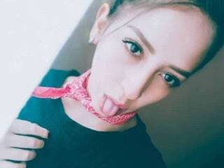 Erotický videochat aneshagirl