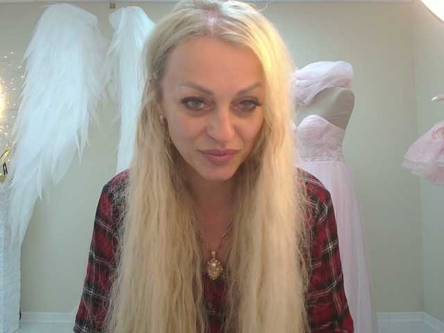Vysílací screenshoty AngelX40