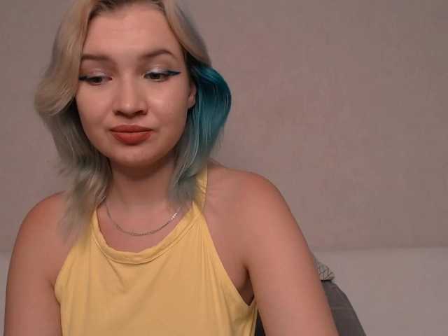 Fotky Annieliz Good time of day! Im so horny today, Make me cum! ~Goal is 777 CUMSHOW♥