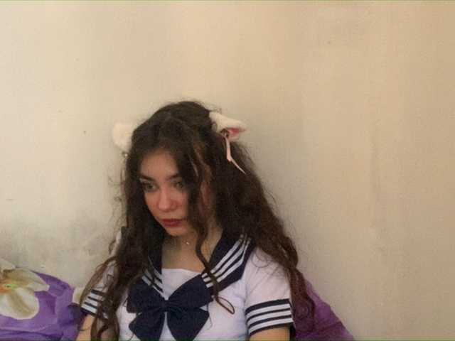 Vysílací screenshoty AnnaCow13