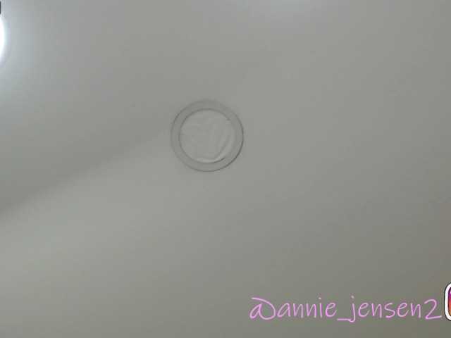 Vysílací screenshoty annie-jensen