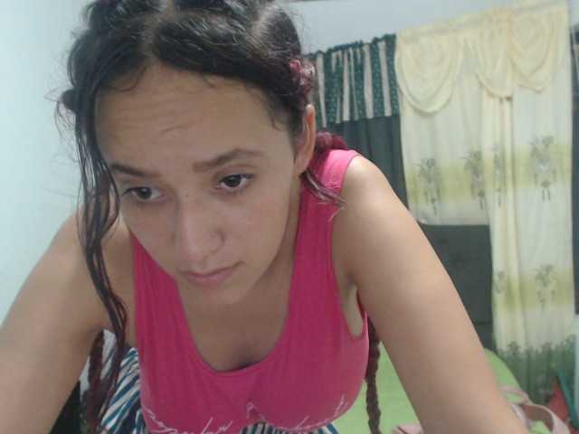 Vysílací screenshoty annieclark