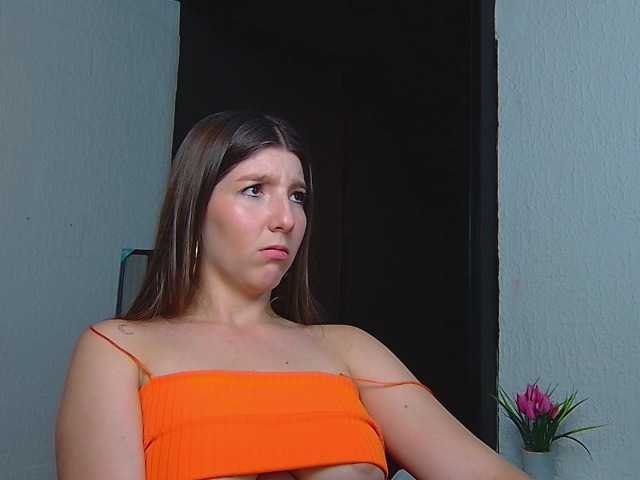 Vysílací screenshoty AnnieHarper