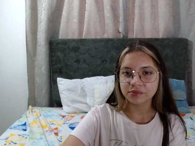 Fotky annielove18 Hi guys, do you want to have fun with me? squirt show in pvt♥♥