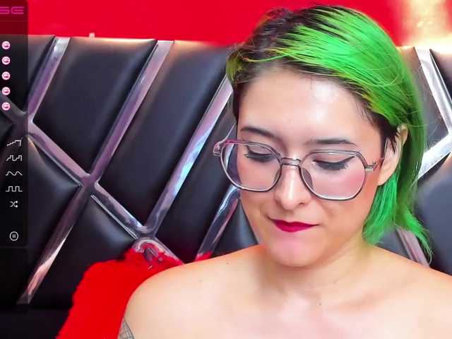 Vysílací screenshoty AnnieSwan