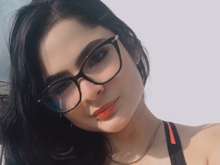 Erotický videochat Ariel-Campbell