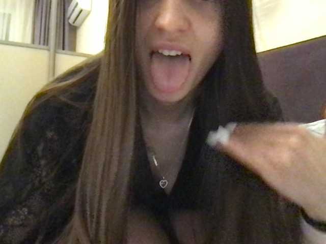 Vysílací screenshoty NICOLL_KISS_ME