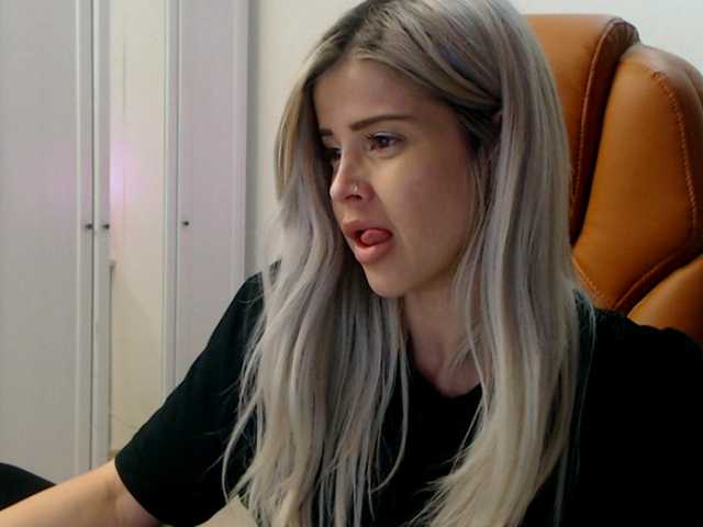 Vysílací screenshoty AryaJolie