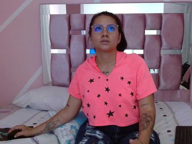 Vysílací screenshoty ASHLEYFOXZ
