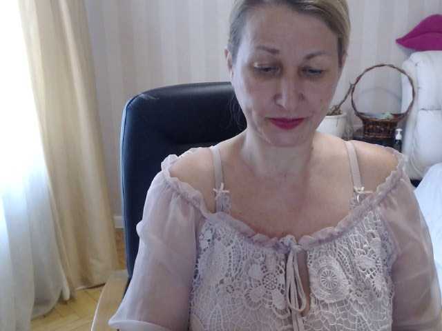 Vysílací screenshoty AuraKISS