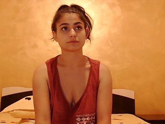 Vysílací screenshoty AvaHarper