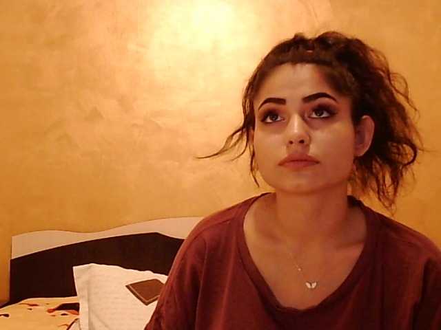 Vysílací screenshoty AvaHarper