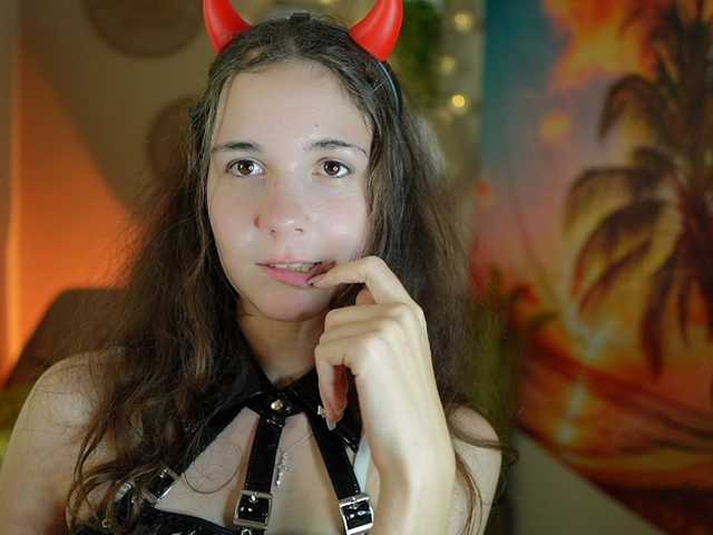 Fotky AvaTaylor Happy halloween!! #petite #naughty #cute #brunette #18 Let me be your cute devil tonigh