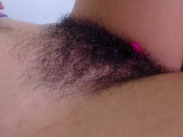 Fotky Babe_ali HEY HRU? (GOAL IS DIRTY BLOW JOB) @sofar @total # deep #hairy #bush #big #natural #pussy #smalltits #bigass #cute #sexy