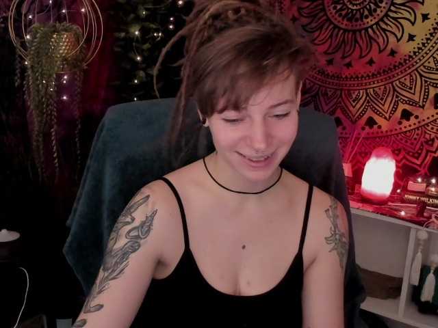 Vysílací screenshoty BayleeDesire