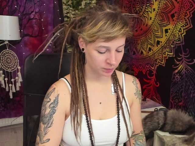 Vysílací screenshoty BayleeDesire