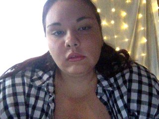 Fotky bbwbaby4u LOVENSE IS ON! Shhhhh don't let my rommates hear me #lovense #domi #latina #busty #teen