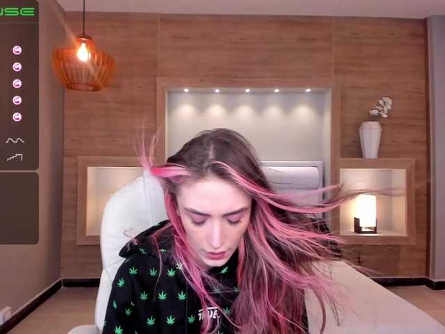 Vysílací screenshoty BeccaRogers