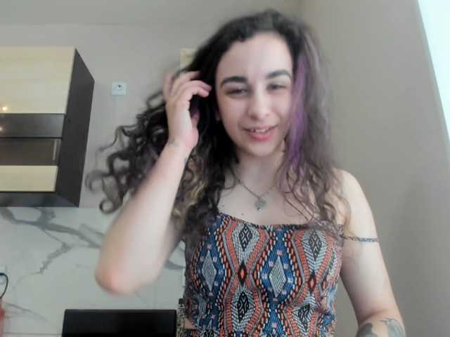 Vysílací screenshoty BellaScatte