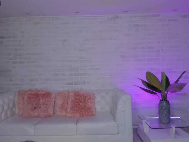 Vysílací screenshoty BellePearson