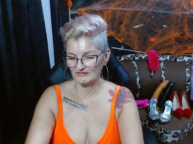 Fotky bety-cum2 Do we play until you try all my juices?