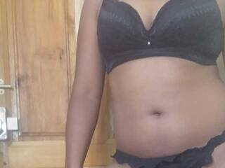 Erotický videochat Bhumii