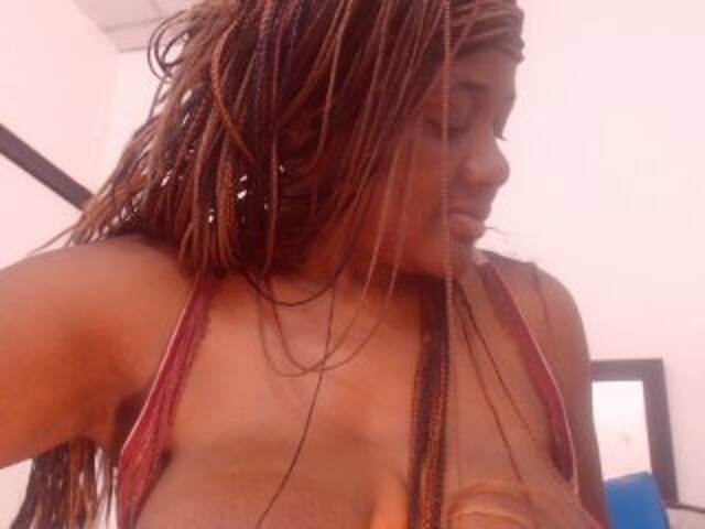 Vysílací screenshoty BigBustyBlack