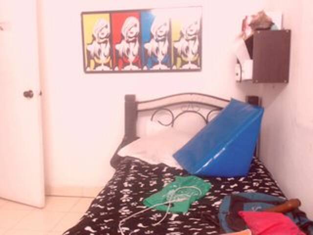 Vysílací screenshoty BigBustyBlack