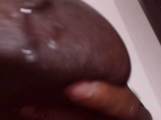 Fotky BigBustyBlack open pussy 50 tits 35 doggy naked 80 squirt 150