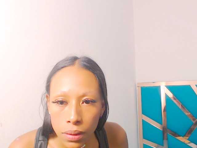 Vysílací screenshoty bitch-naughty