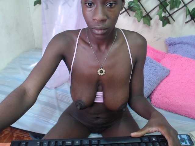 Vysílací screenshoty blackxxhorny