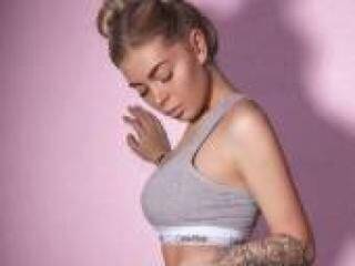 Erotický videochat bonyaboobs