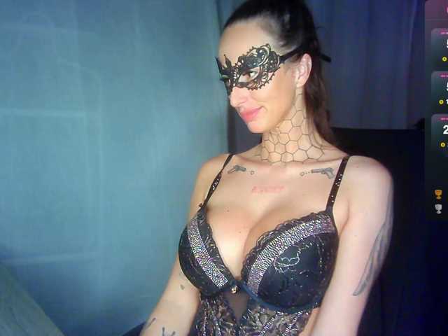 Vysílací screenshoty tattooedKika