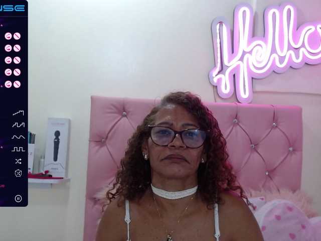 Vysílací screenshoty BustyXMilf