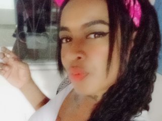 Erotický videochat CamilaHurtado