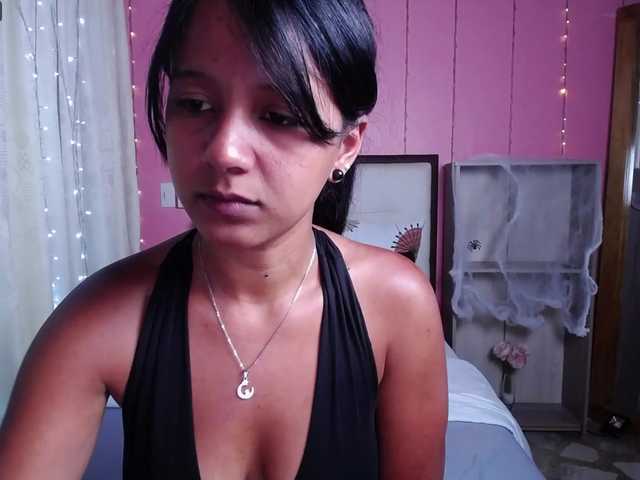 Vysílací screenshoty camilamoon1