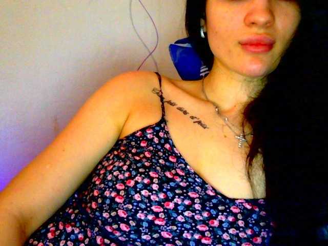 Vysílací screenshoty camillarose