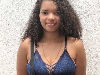 Erotický videochat CamillWilliam