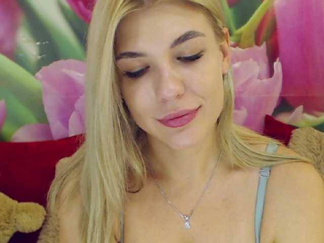 Vysílací screenshoty CamomillaG