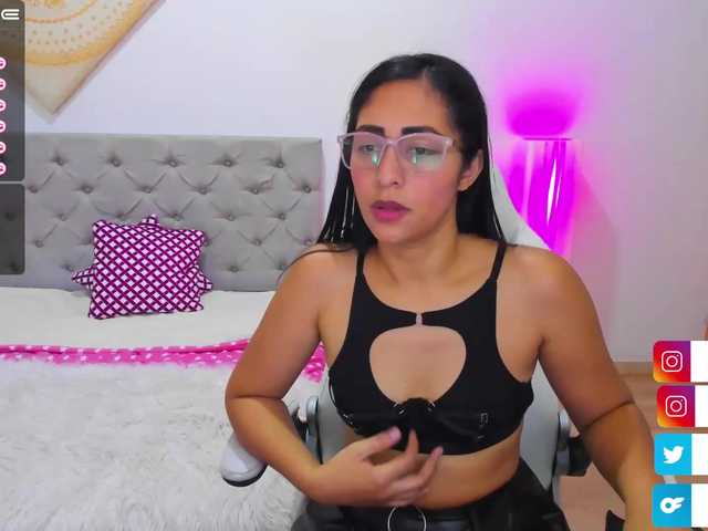 Vysílací screenshoty candace-20