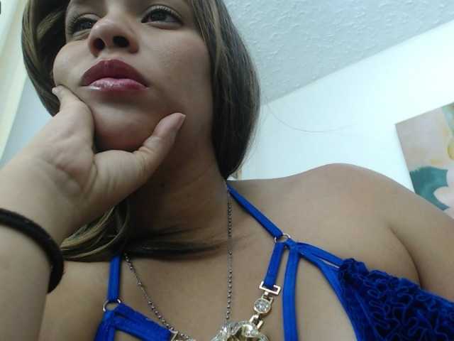 Vysílací screenshoty candy-hot