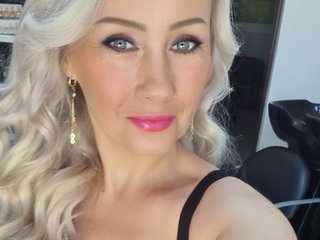 Erotický videochat CandyHellenx
