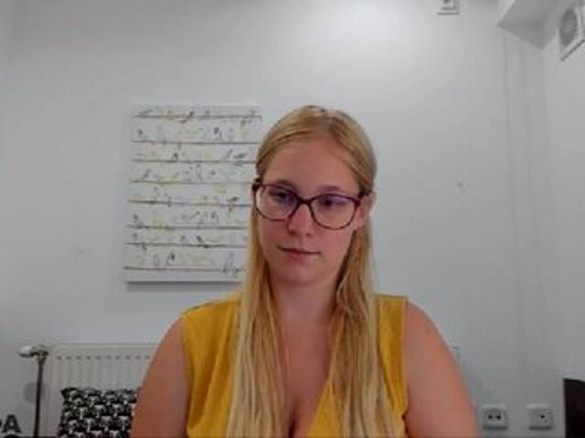 Vysílací screenshoty CandyX18