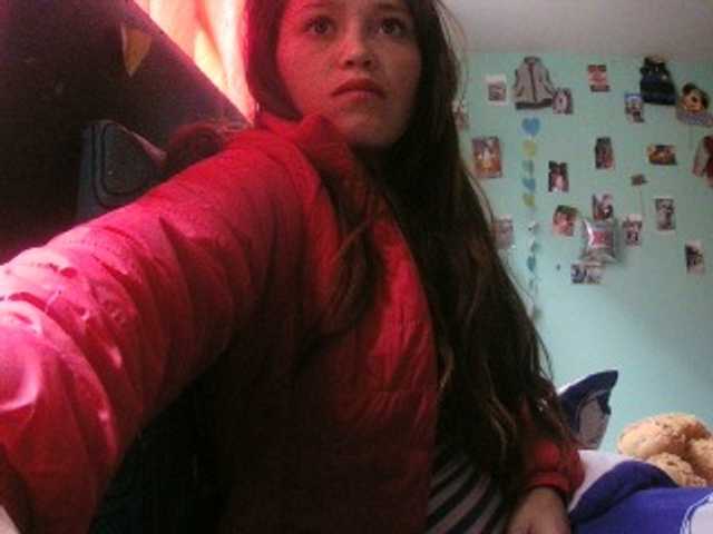 Vysílací screenshoty canndy-grey