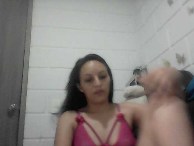 Fotky carito11 Hi there . I will undress and make squirt in public, my sister and her husband sleep 1000 tokens