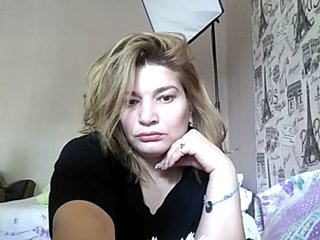 Fotky CarolinaHott Lovense on!hello! klick for live! tits 55/ dance 45/ all sweet in pvt and groop! OhMiBod on!