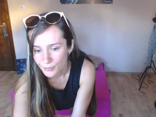 Vysílací screenshoty CassieJay