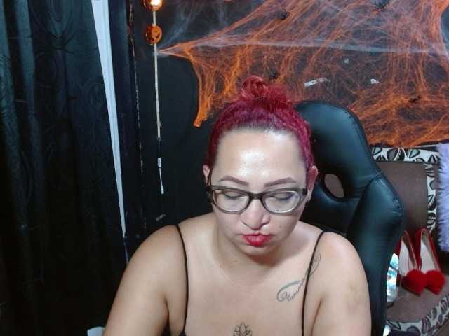 Fotky cataleya-ar come you want a big dirty show on the floor and see how i drink my fluids for 500tokns come enjoy it