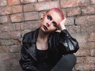 Erotický videochat chainmailgirl